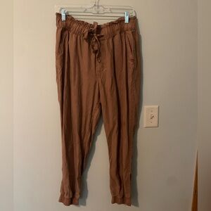 SO camel high rise, paper bag waist, jogger pants